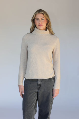 BATES SOLID TURTLENECK