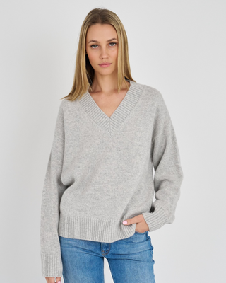 JAKE RYAN BOYFRIEND V-NECK