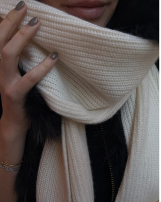 ACE RIBBED SCARF