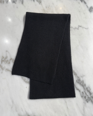 ACE RIBBED SCARF
